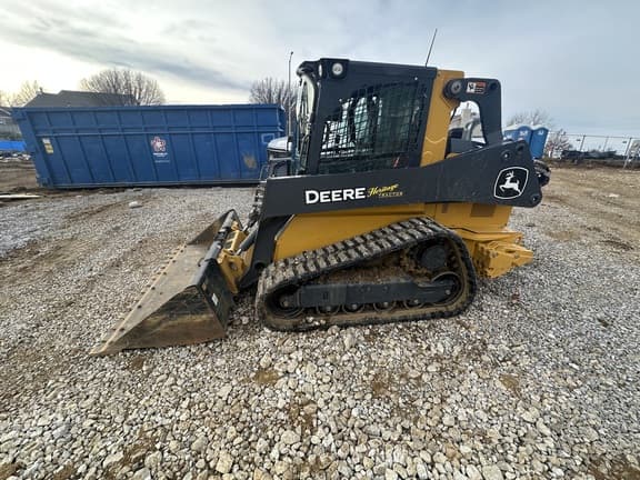 Image of John Deere 325G Primary image