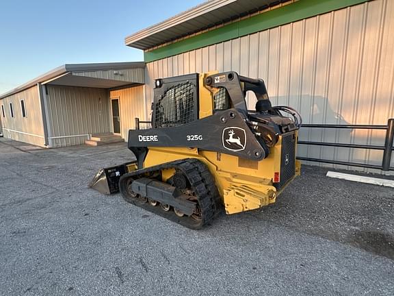 Image of John Deere 325G equipment image 3