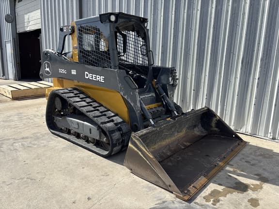 Image of John Deere 325G equipment image 4