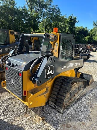 Image of John Deere 325G equipment image 3