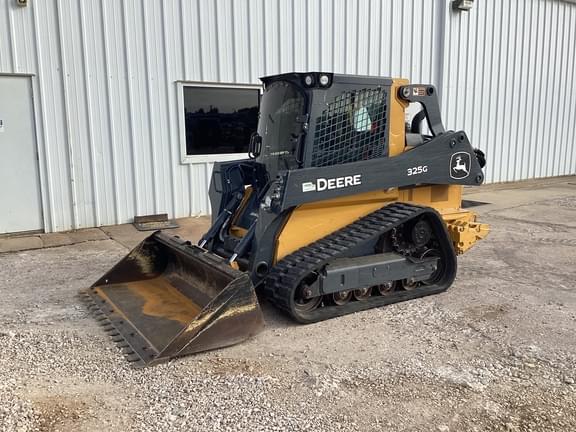 Image of John Deere 325G equipment image 2