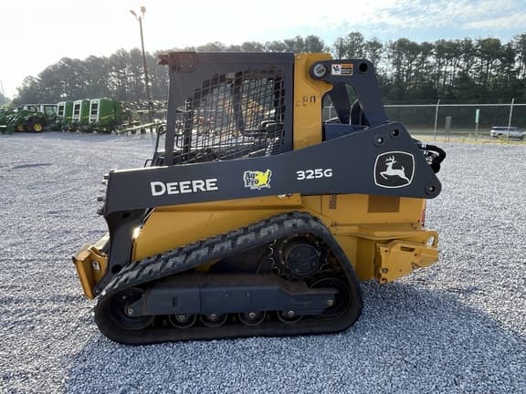 Image of John Deere 325G equipment image 1