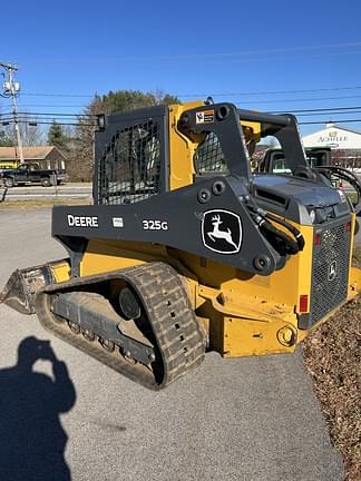 Image of John Deere 325G equipment image 4