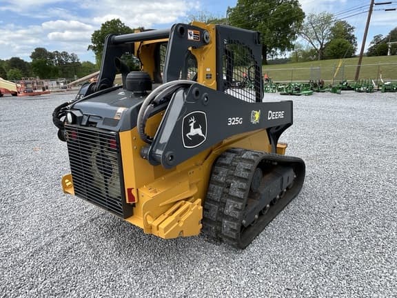 Image of John Deere 325G equipment image 4