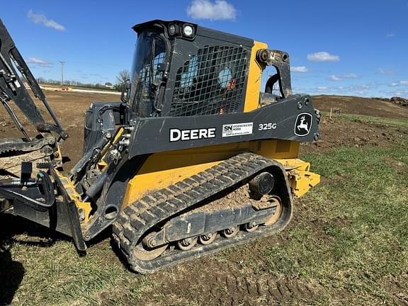 Image of John Deere 325G Primary image