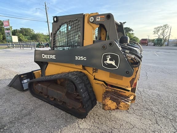 Image of John Deere 325G equipment image 4