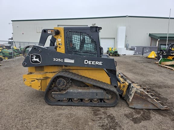 Image of John Deere 325G equipment image 4