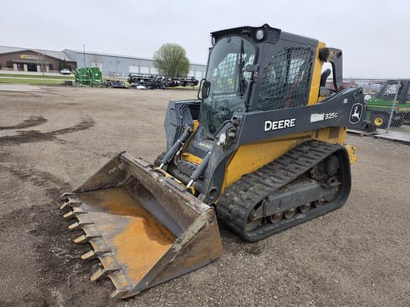 Image of John Deere 325G equipment image 1