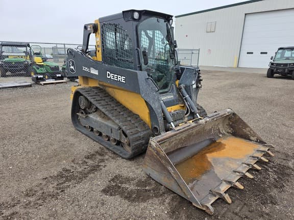 Image of John Deere 325G equipment image 3