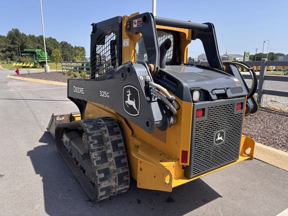 Image of John Deere 325G equipment image 3
