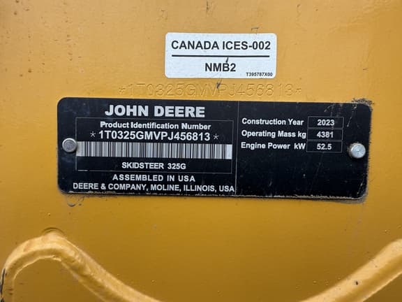 Image of John Deere 325G equipment image 4