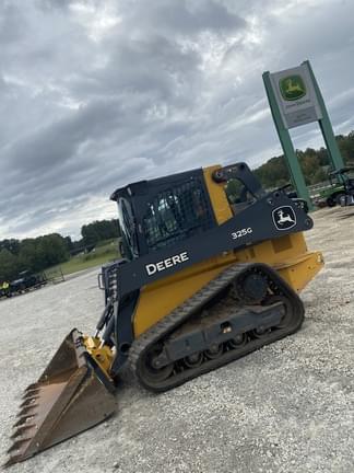 Main image John Deere 325G