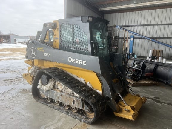 2023 John Deere 325G Equipment Image0