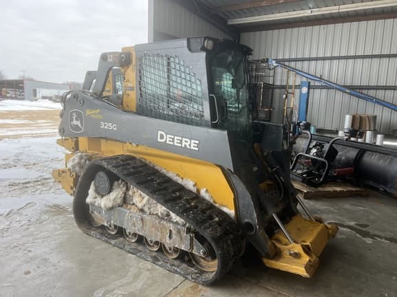 Image of John Deere 325G Primary image