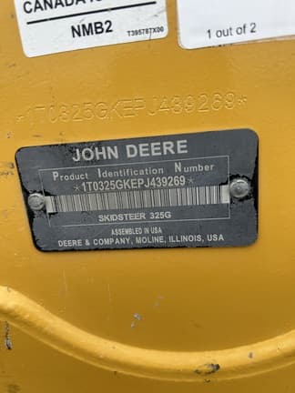 Image of John Deere 325G equipment image 4