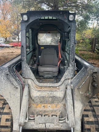 Image of John Deere 325G equipment image 2