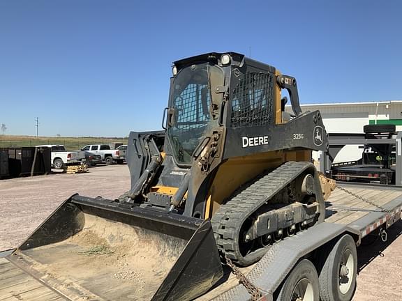 Image of John Deere 325G equipment image 4