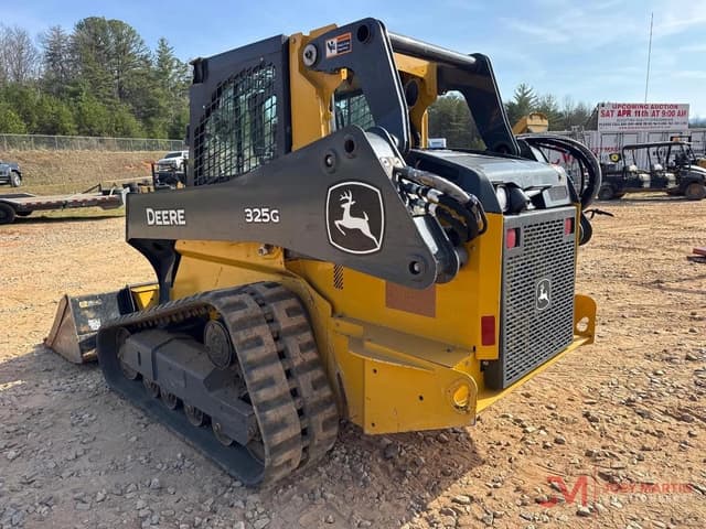 Image of John Deere 325G equipment image 2