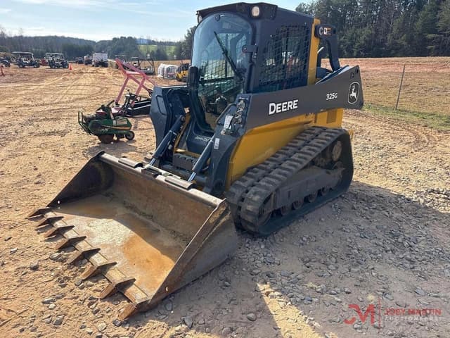 Image of John Deere 325G equipment image 3
