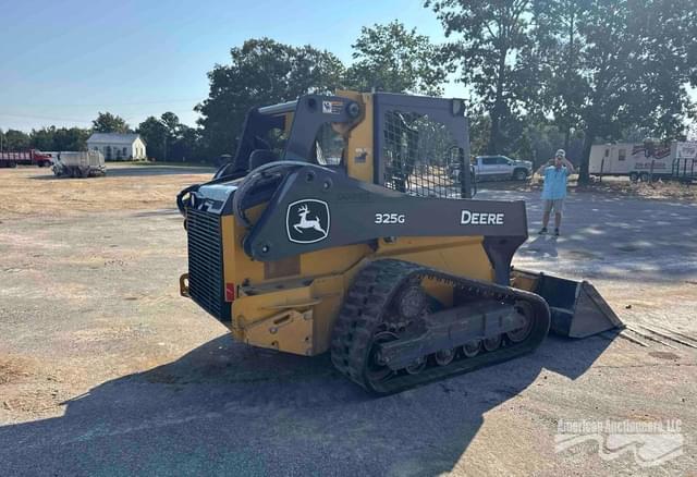 Image of John Deere 325G equipment image 4