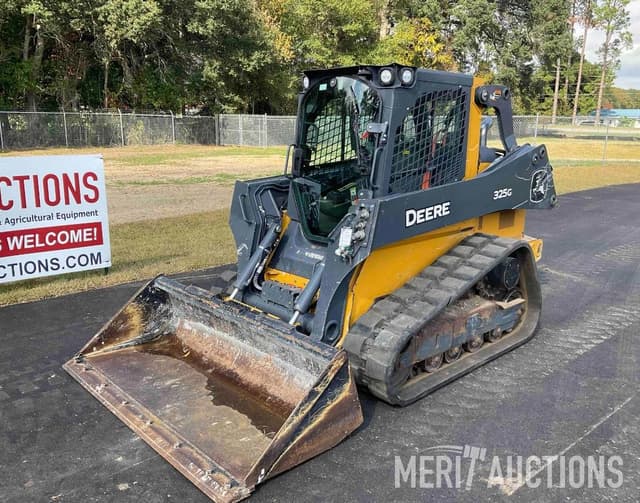 Image of John Deere 325G equipment image 2
