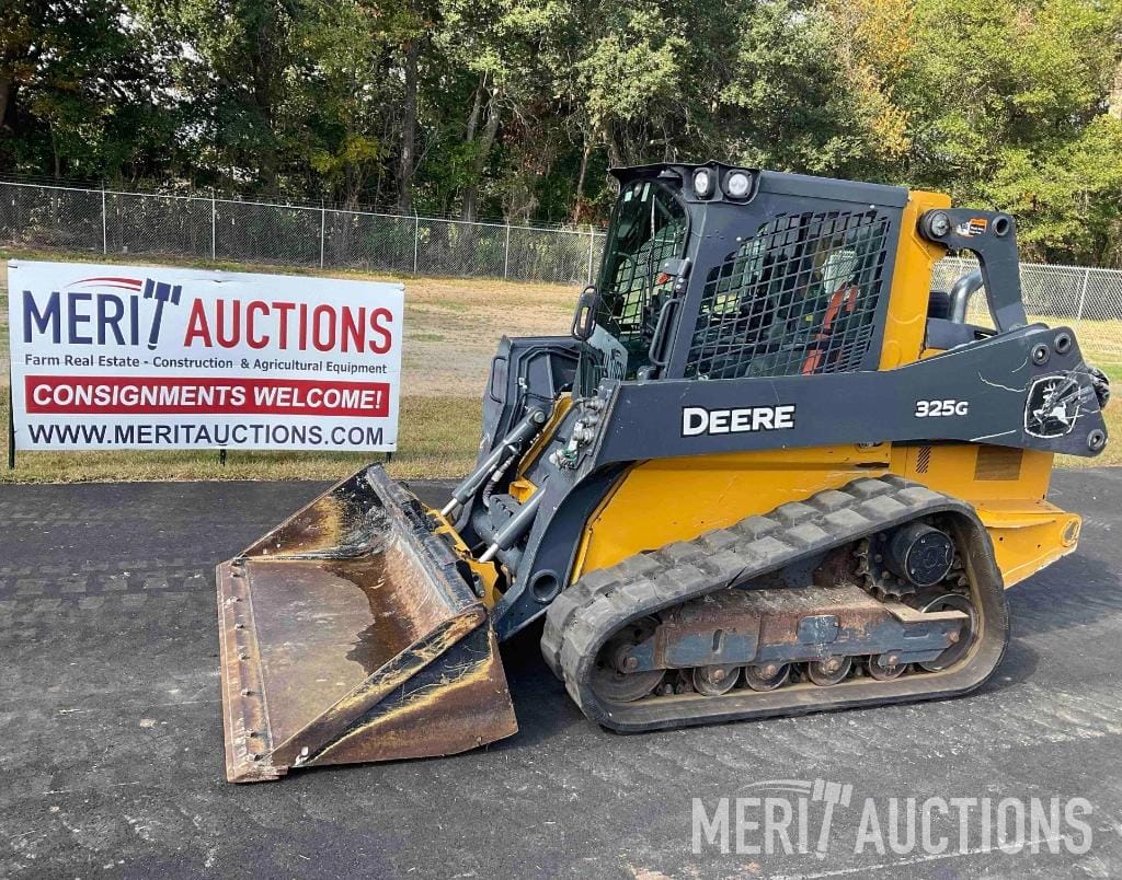 2023 John Deere 325G Equipment Image0