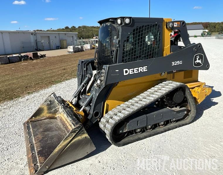 2023 John Deere 325G Equipment Image0