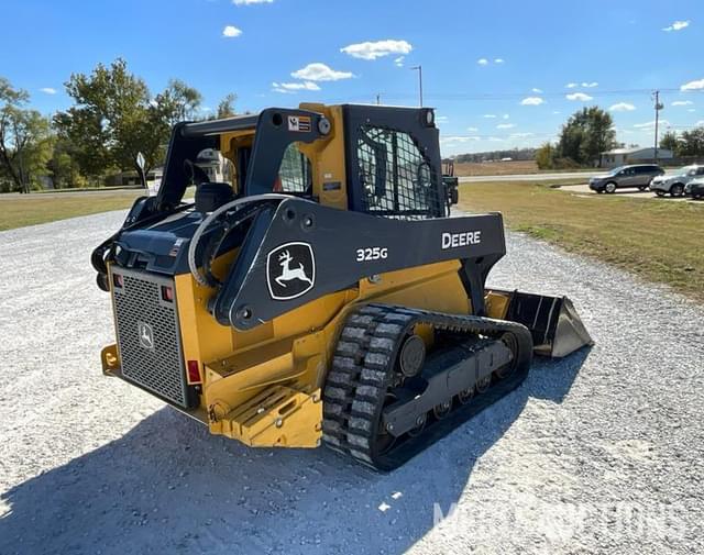 Image of John Deere 325G equipment image 4