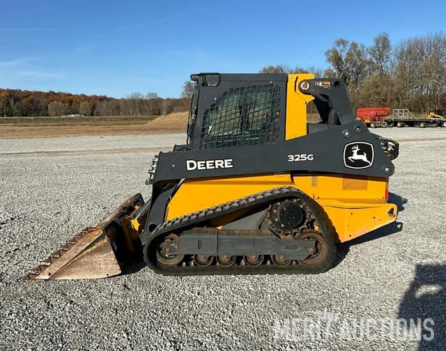 Image of John Deere 325G equipment image 1