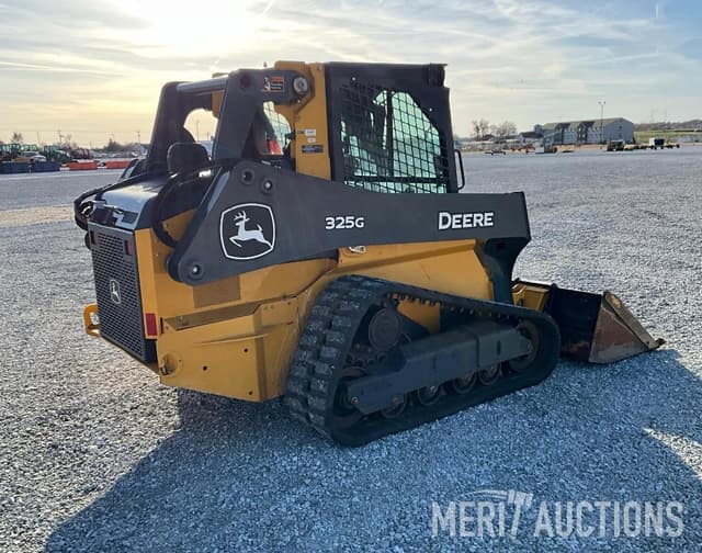 Image of John Deere 325G equipment image 2