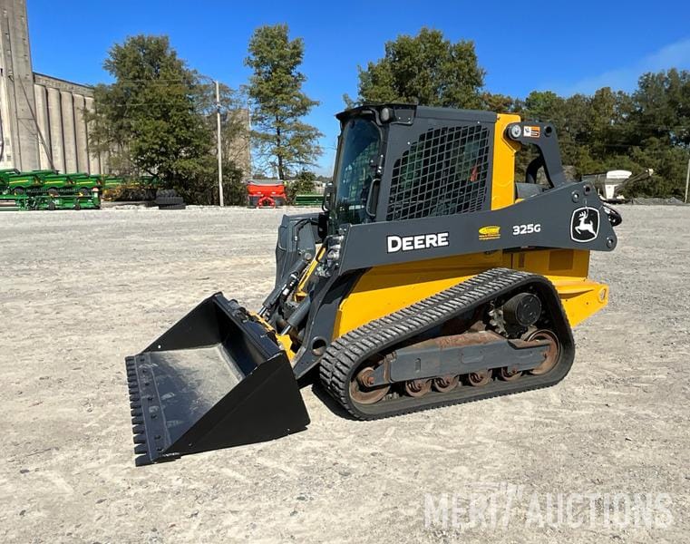 2023 John Deere 325G Equipment Image0