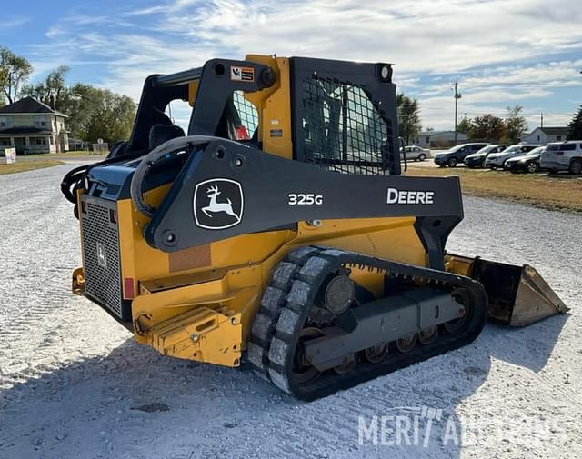 Image of John Deere 325G equipment image 4