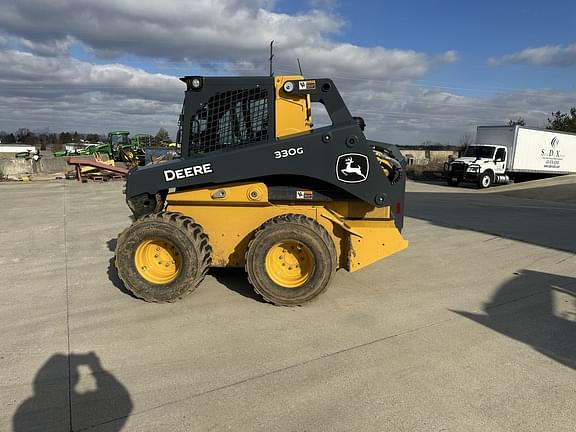 Image of John Deere 330G equipment image 4