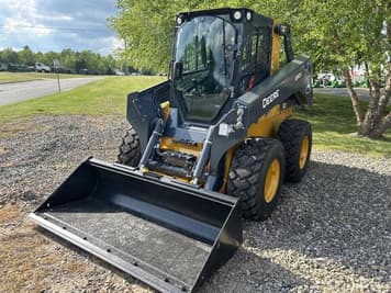 Main image John Deere 330G