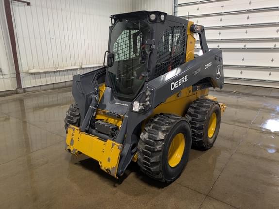 Image of John Deere 330G Primary image