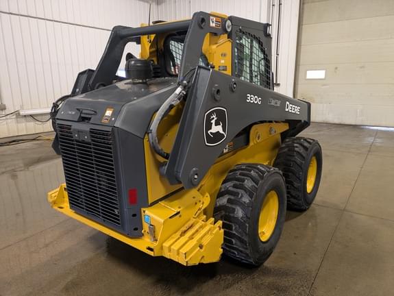 Image of John Deere 330G equipment image 4
