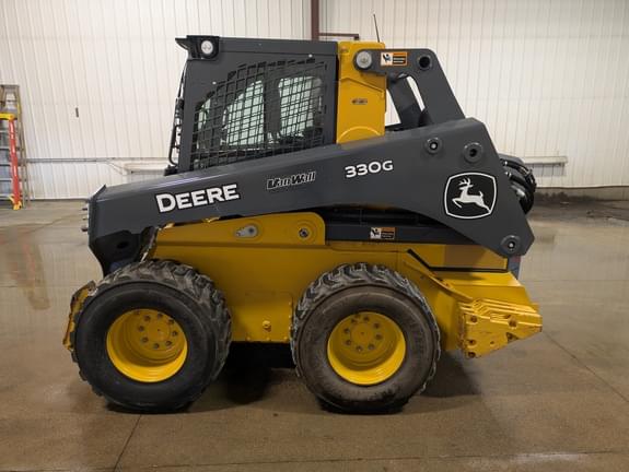 Image of John Deere 330G equipment image 1