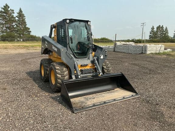 Image of John Deere 330G equipment image 2