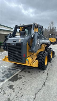 Image of John Deere 330G equipment image 4