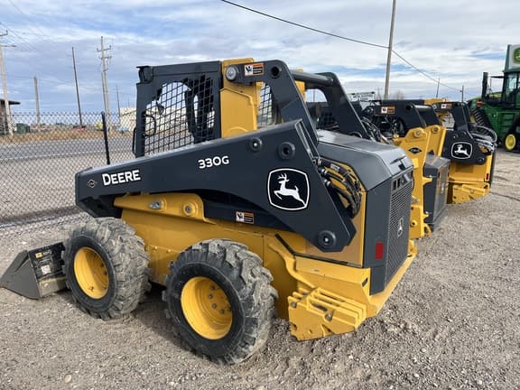 Image of John Deere 330G equipment image 3