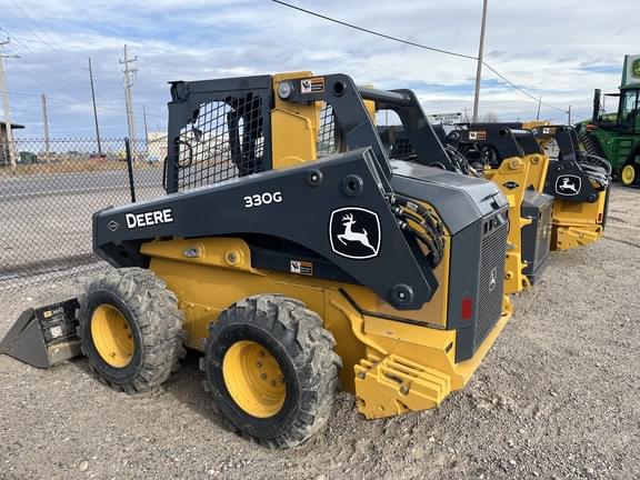 Image of John Deere 330G equipment image 3