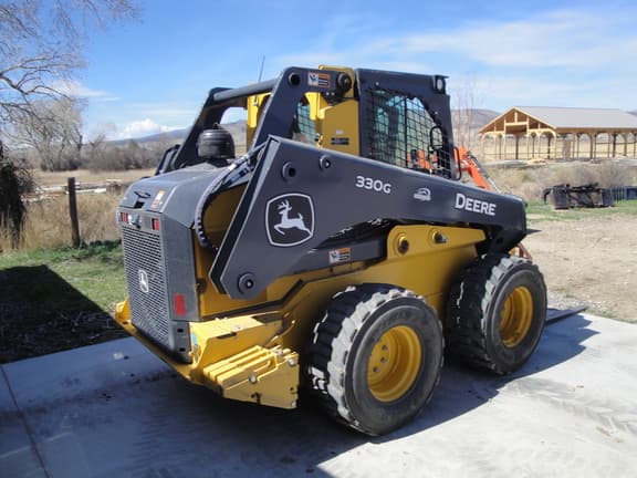 Image of John Deere 330G equipment image 2
