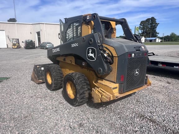 Image of John Deere 330G equipment image 4