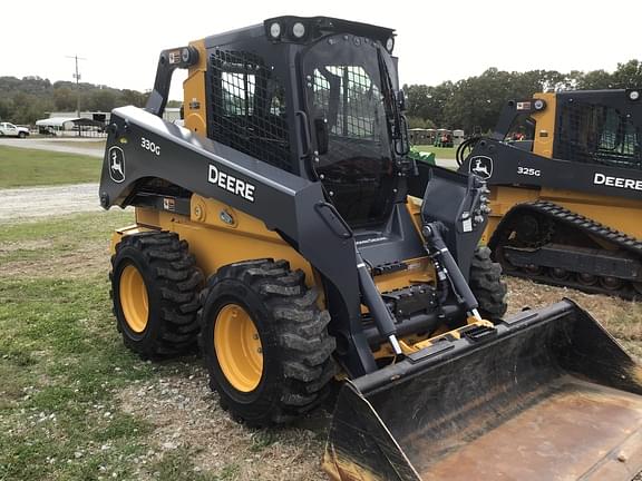 Image of John Deere 330G equipment image 1