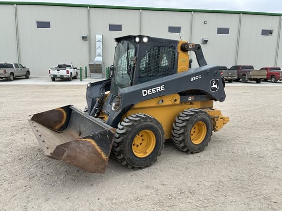 Image of John Deere 330G equipment image 2