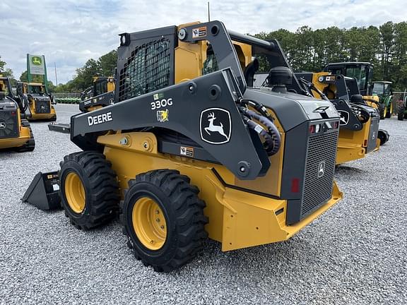 Image of John Deere 330G equipment image 4