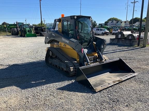 Image of John Deere 331G equipment image 1