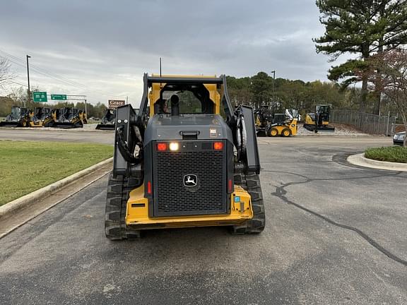 Image of John Deere 331G equipment image 3