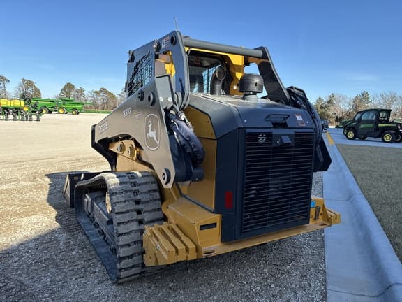 Image of John Deere 331G equipment image 2
