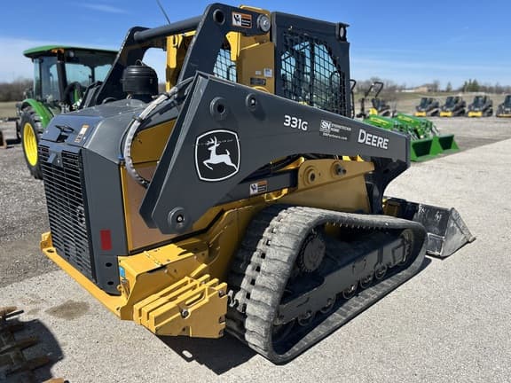 Image of John Deere 331G equipment image 3